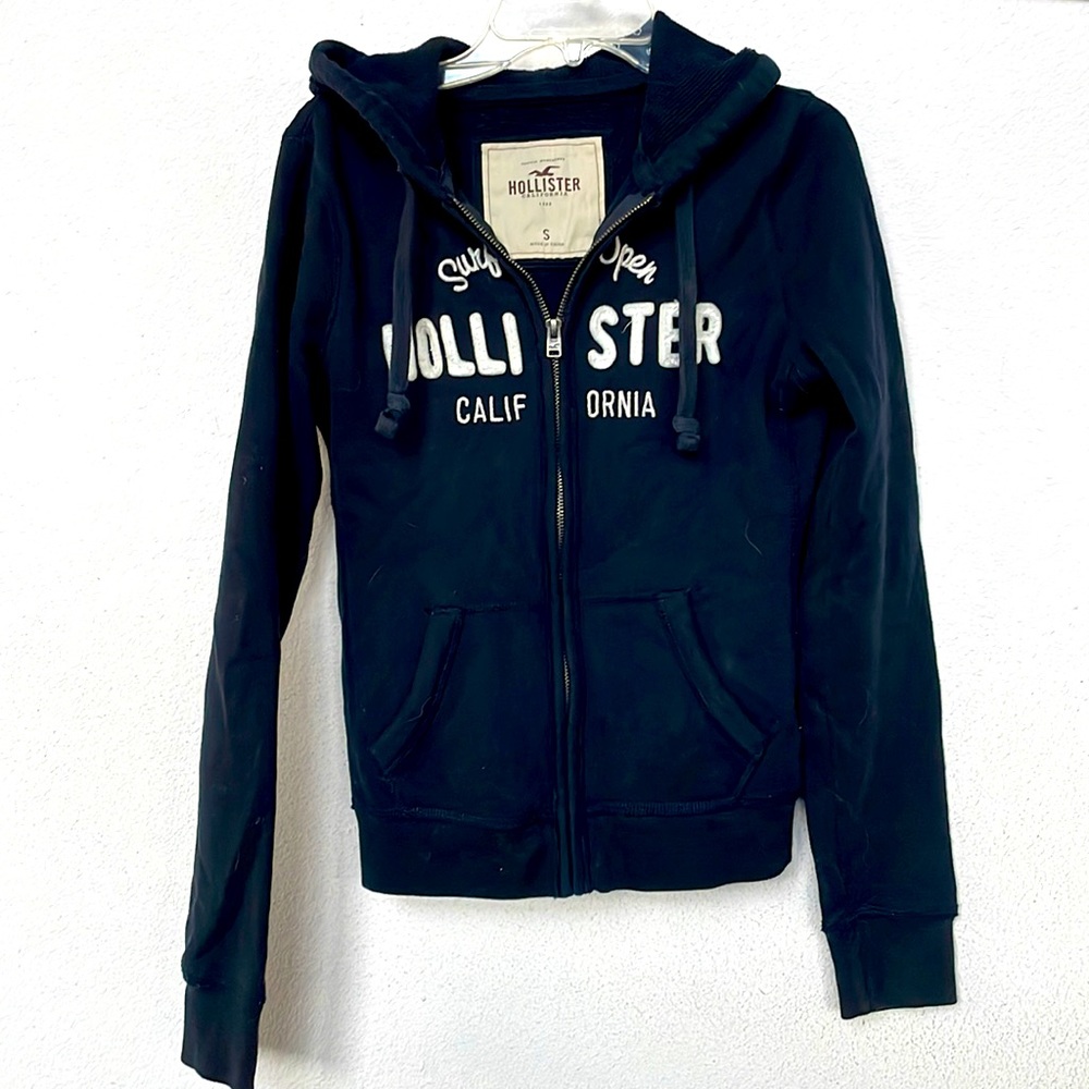 Hollister Women’s Fitted Hoodie